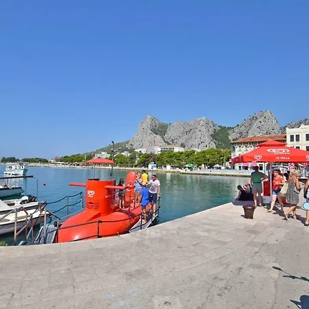 Apartment Roza Omis