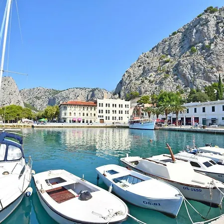 Apartament Roza *